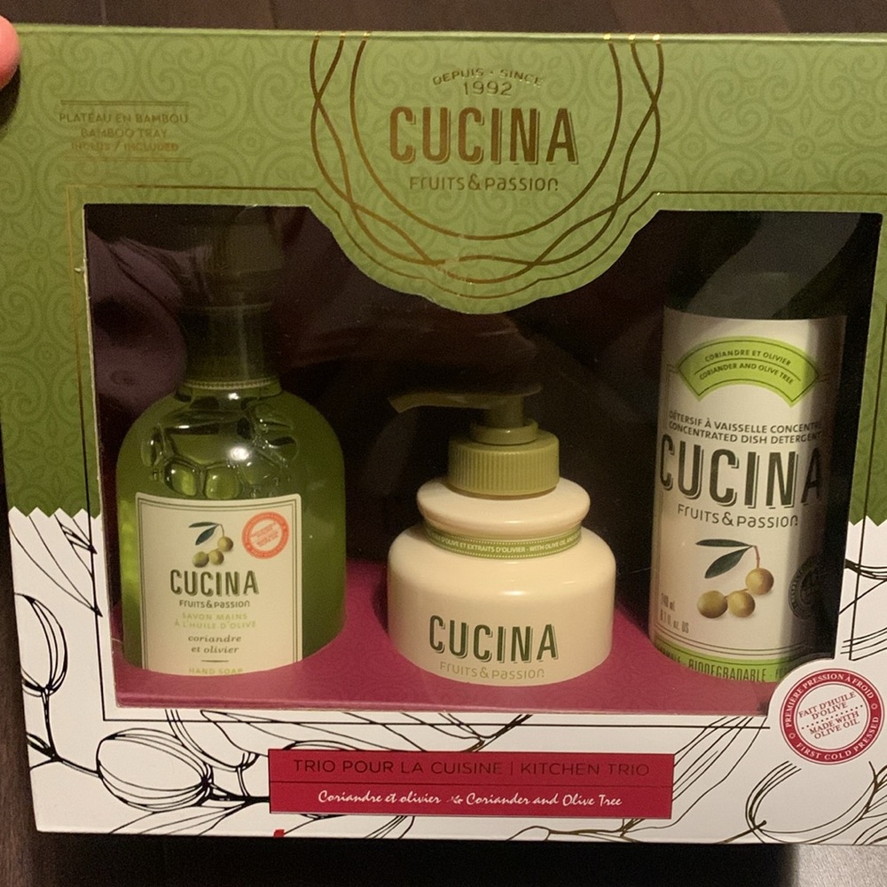 Kitchen trio cucina fruits&passion coriander and olive tree